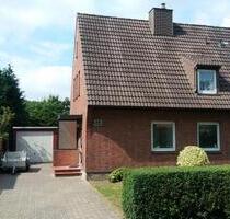 DHH mit Garten und Wohnküche - 735,00 EUR Kaltmiete, in Heide (PLZ: 25746)