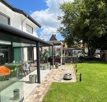 Einfamilienhaus mit Sauna und Wintergarten - Hessisch Oldendorf