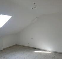 Dachgeschoss Wohnung - 450,00 EUR Kaltmiete, in Völklingen (PLZ: 66333)