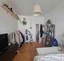 Untermiete helles Zimmer (28.12.-27.1.) - Berlin Mitte