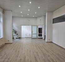 Gewerberaum - 300,00 EUR Kaltmiete, ca.  3,50 m² in Auerbach/Vogtland (PLZ: 08209)