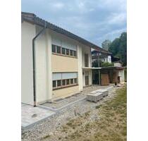 Einfamilienhaus mit Garten, wird derzeit renoviert - Seeon-Seebruck Truchtlaching
