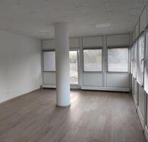 Büro- Praxisfläche, frisch renoviert, hell 60,21 m² - Zeitz