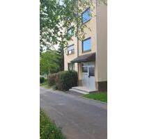 Helle 3-Zimmer-Wohnung mit Balkon in Niederwerrn - Schweinfurt Gartenstadt