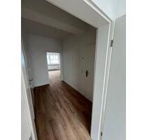 Kernsanierte 2.5-Zimmer Wohnung - ideal für 2er WGs oder Paare - Bonn