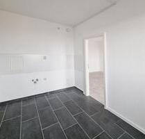 Ihr neues Zuhause: 3 Zimmer, großer Balkon & helle Küche! - Eisleben (Lutherstadt)