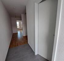 Moderne 3-Zimmer-Maisonette mit 2 Dachterrassen & 2 Bädern im Neubau – Wohnen im Herzen von Franklin!