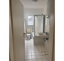 Dachgeschosswohnung in Essen - 600,00 EUR Kaltmiete, ca.  53,00 m² in Essen (PLZ: 45145) Stadtbezirk III