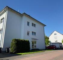 3,5Zimmerwohnung, Balkon, EBK und Garage! Provisionsfrei!! - Castrop-Rauxel