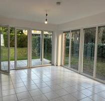 Moderne, barrierefreie 2-Zi.-EG-Whg mit Terrasse, Toplage Herten