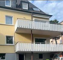 3 Zimmer Wohnung mit großem Balkon in Sackgasse in ruhiger Lage - Hof Altstadt