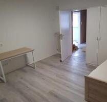 Monteurzimmer WG Gäste Zimmer Pendler in 4 er WG nähe KIT Nord - Eggenstein-Leopoldshafen