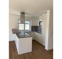 Neubau – Erstbezug 01.02.2026-Stilvolle DG-Whg. -Maisonette mit Studio und Garage in exklusiver Lage - Crailsheim