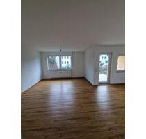 Hochwertige, Ruhige 3-Zimmer Wohnung mit Balkon & EBK - Nürnberg Zerzabelshof