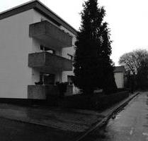 2,5 Zimmerwohnung, Balkon, isoliert, WBS erforderlich - Bochum Bochum-Mitte