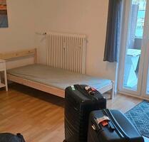 Komplett möbliertes WG Zimmer zu vermieten (nur Männer) - Mannheim Rheinau