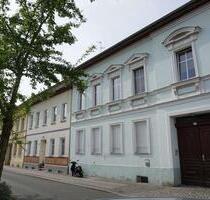 Ruhige Wohnung auf dem Hinterhof - Brandenburg an der Havel