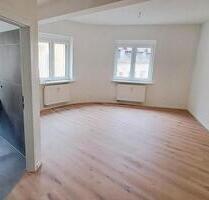 2-Raum-Wohnung mit 45m², frisch saniert - Hohenstein-Ernstthal