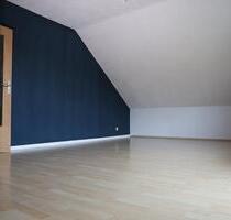 Charmante Dachgeschosswohnung in Beselich-Heckholzhausen