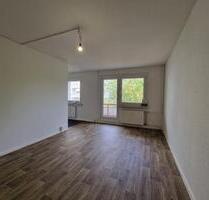 Endlich raus von Zuhaus? 1 Zimmer mit Balkon & Dusche wartet! - Leipzig West