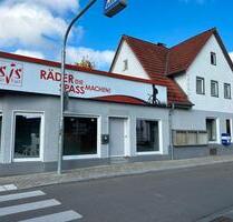 Haus mit Gewerbefläche und Wohnbereich zur Miete in Schnaitheim - Heidenheim an der Brenz Aufhausen