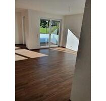 3 Zimmer Wohnung - 1.000,00 EUR Kaltmiete, ca.  90,00 m² in Ravenstein (PLZ: 74747)