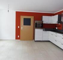 MODERNE SINGLE-WOHNUNG - 300,00 EUR Kaltmiete, in Elterlein (PLZ: 09481)
