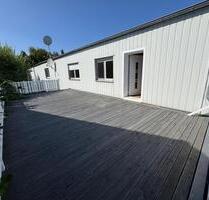 Gewerbewohnung mit Lagerfläche im Gewerbegebiet Gechingen zu verm