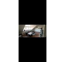 1- Zimmerwohnung - 360,00 EUR Kaltmiete, ca.  29,00 m² in Duisburg (PLZ: 47226) Rheinhausen