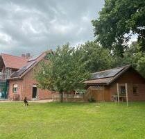 Haus mit Garten und Pferdeweide - Kirchlinteln