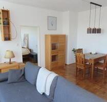Moderne 2 ZKB mit EBK, Terrasse, Stellplatz + sep. Eingang - Herrlich gelegen in Niestetal-S.