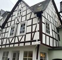 Wohnung mit Gewerbefläche Linz am Rhein - Siegburg