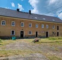 Verkaufe 3-Seiten-Hof - 265.000,00 EUR Kaufpreis, ca.  165,00 m² in Kamenz (PLZ: 01917)