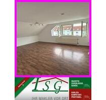 Gemütliche 2-Raum Wohnung im DG - RENOVIERT! - Hainichen