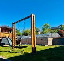 Einfamilienhaus mit Einliegerwohnung, Pool & großem Garten - Mehren