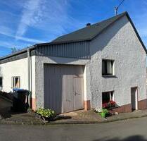 Einfamilienhaus mit Garten - 160.000,00 EUR Kaufpreis, ca.  120,00 m² in Walsdorf (PLZ: 54578)