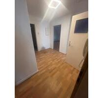 Zentrale 3-ZKB-Dachgeschosswohnung ab sofort zu vermieten - Siegen Kaan-Marienborn