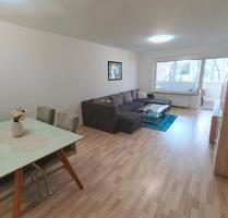 Zentrale 3,5 Zimmerwohnung mit großer Terrasse - Stuttgart Bad Cannstatt