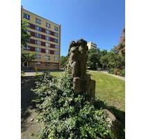 Helle 3-Zimmer-Wohnung mit Balkon und Einbauküche - Berlin Marzahn-Hellersdorf