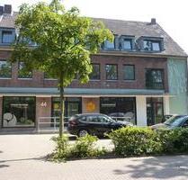 Charmante & großzügige 4-Zimmer-Dachgeschosswohnung in ruhiger Lage von Neukirchen-Vluyn – Haustiere willkommen!