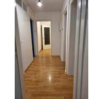 3 Zimmer Wohnung - 1.250,00&nbsp;EUR Kaltmiete, ca.&nbsp; 91,00&nbsp;m&sup2; in Heroldsberg (PLZ: 90562)