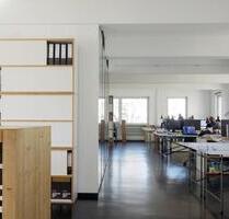 Büro-Arbeitsplätze in Bürogemeinschaft Nähe EZB - Frankfurt am Main Ostend