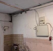 Lagerhalle - 700,00 EUR Kaltmiete, ca.  70,00 m² in Köln (PLZ: 50969) Rodenkirchen