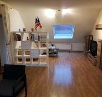 Dachgeschoss Wohnung - 750,00 EUR Kaltmiete, ca.  80,00 m² in Ronnenberg (PLZ: 30952)