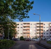 3 Zimmer-Wohnung Nähe Weinbergcampus - mit individueller Sanierung - Halle (Saale) Halle-Neustadt