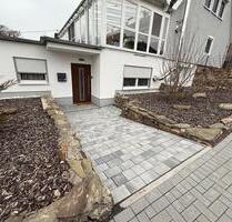Mietwohnung Bad Camberg-Dombach, EG mit Garage, Garten-Terrasse