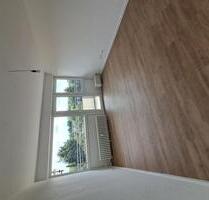 Helle 4-Zimmer-Wohnung mit Balkon in Wesseling