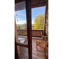 Helle 4-Zimmer-Altbauwohnung mit Balkon & Ausblick - Frankenberg (Sachsen)