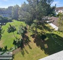 Vermietet wird eine attraktive und komplett renovierte 3-Raumwohnung in Essen!