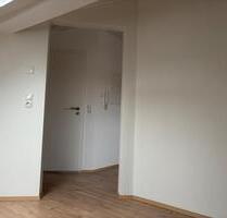 Bayerbach 2 Zimmer Mansarden Wohnung DG